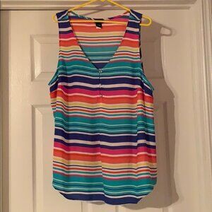 👀 Torrid 2 tank top